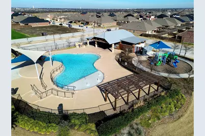 704 Saddle Club Way, Princeton, TX 75407 - Photo 28