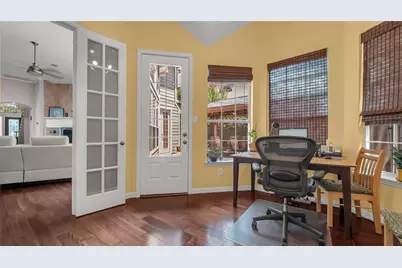 7159 Pecan Creek Lane, Dallas, TX 75252 - Photo 16