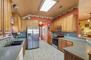 9940 Calf Meadows Ln, Fort Worth, TX 76126 - Photo 10