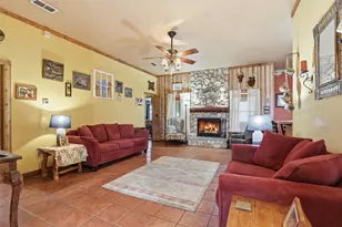 9940 Calf Meadows Ln, Fort Worth, TX 76126 - Photo 6