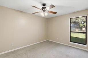 210 Maple Ln, Stephenville, TX 76401 - Photo 34