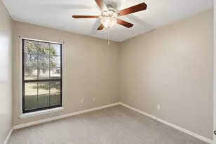 210 Maple Ln, Stephenville, TX 76401 - Photo 32