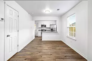 406 E Elm St, Denison, TX 75021 - Photo 8