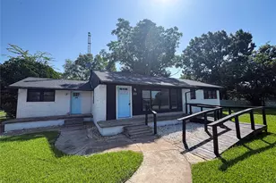 100 E Pecan St, Gunter, TX 75058 - Photo 1