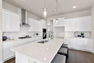 11248 Blackwater Trl, Frisco, TX 75035 - Photo 2