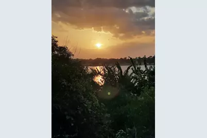 7028 Edgewater Trail, Fort Worth, TX 76135 - Photo 4