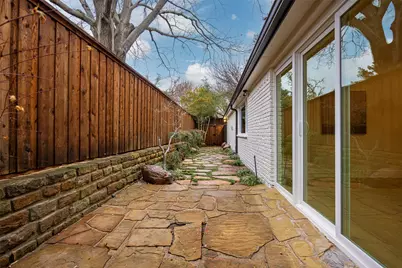 17115 Club Hill Drive, Dallas, TX 75248 - Photo 36