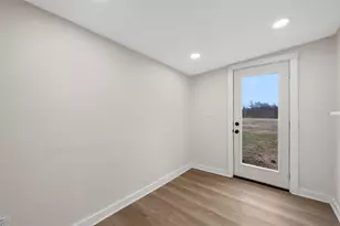 3500 S 4th St, Waco, TX 76706 - Photo 12