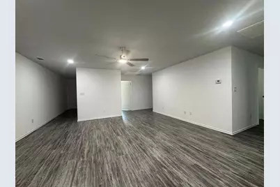 800 Sycamore Street #101, Commerce, TX 75428 - Photo 4