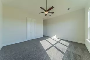 1305 Greenridge Dr, Weatherford, TX 76085 - Photo 10