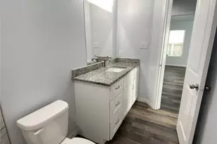 924 E Annie St, Fort Worth, TX 76104 - Photo 20