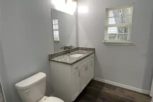 924 E Annie St, Fort Worth, TX 76104 - Photo 24