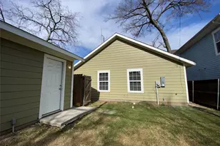 924 E Annie St, Fort Worth, TX 76104 - Photo 26