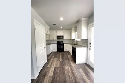 924 E Annie Street, Fort Worth, TX 76104 - Photo 10