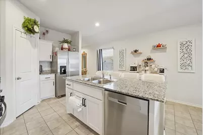 136 Greengate Drive, Boyd, TX 76023 - Photo 8