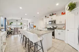 136 Greengate Dr, Boyd, TX 76023 - Photo 6