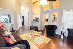 821 Meadowdale Rd, Arlington, TX 76017 - Photo 6