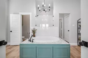 108 Southwood Dr, Burleson, TX 76028 - Photo 30