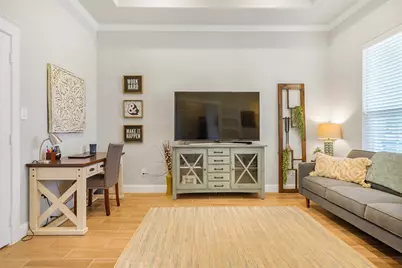 108 Southwood Drive, Burleson, TX 76028 - Photo 6