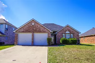 137 Magnolia Ln, Rockwall, TX 75032 - Photo 1