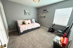 314 Collins Dr, Irving, TX 75060 - Photo 16