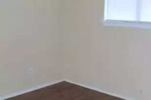 105 E Tyler St, Ennis, TX 75119 - Photo 6