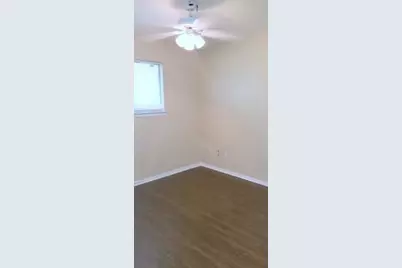 105 E Tyler Street, Ennis, TX 75119 - Photo 12