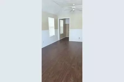 105 E Tyler Street, Ennis, TX 75119 - Photo 10