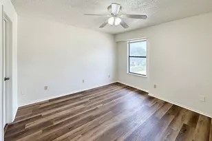 1024 Southmoor Dr, Arlington, TX 76010 - Photo 12