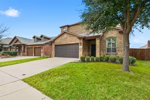 11909 Sundog Way, Fort Worth, TX 76244 - Photo 2