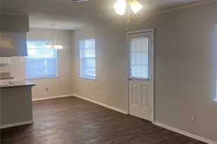 2410 Arcady Ln, Lancaster, TX 75134 - Photo 4