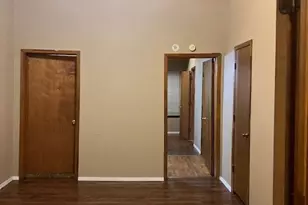 320 NW 9th St St, Paris, TX 75460 - Photo 2