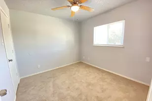 2618 Isbella Dr, Grand Prairie, TX 75052 - Photo 14