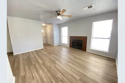 2618 Isbella Drive, Grand Prairie, TX 75052 - Photo 6