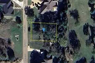 215 Splitrail Dr, Mabank, TX 75143 - Photo 1