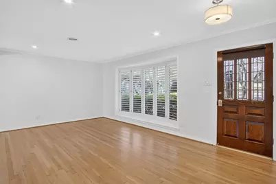 10329 Lake Garden Drive, Dallas, TX 75218 - Photo 8