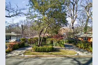 10329 Lake Gardens Drive, Dallas, TX 75218 - Photo 30