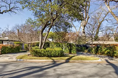 10329 Lake Garden Drive, Dallas, TX 75218 - Photo 2