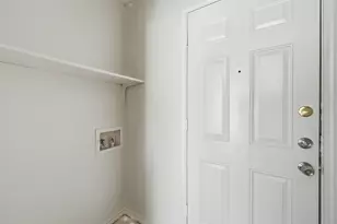 6833 S Creek Dr, Fort Worth, TX 76133 - Photo 10