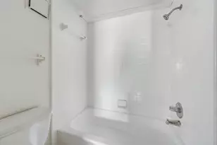 6833 S Creek Dr, Fort Worth, TX 76133 - Photo 12