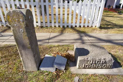 213 Clements, Gainesville, TX 76240 - Photo 36