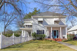 213 Clements, Gainesville, TX 76240 - Photo 1