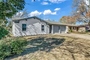 5605 Galway Ln, North Richland Hills, TX 76180 - Photo 1