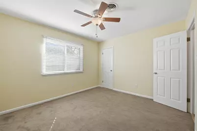 4205 Wedgmont Circle S, Fort Worth, TX 76133 - Photo 12