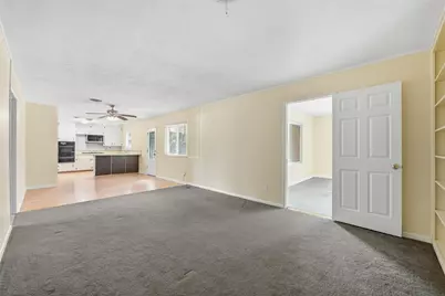 4205 Wedgmont Circle S, Fort Worth, TX 76133 - Photo 4