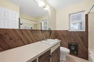 4205 Wedgmont Cir S, Fort Worth, TX 76133 - Photo 20