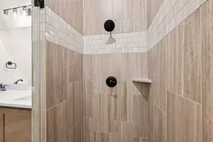 121 Emperor Oak Ct, Balch Springs, TX 75181 - Photo 14