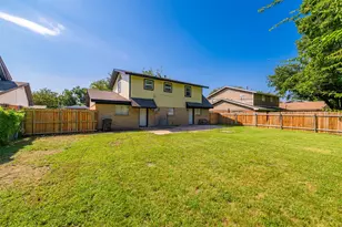 2311 E Mitchell St, Arlington, TX 76010 - Photo 32