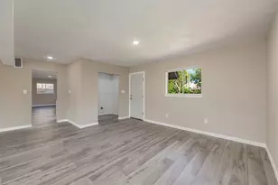 2311 E Mitchell St, Arlington, TX 76010 - Photo 8