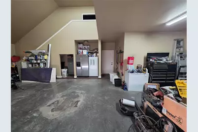 8928 County Road 1232, Godley, TX 76044 - Photo 30